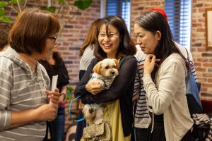笑顔が溢れる保護犬譲渡会